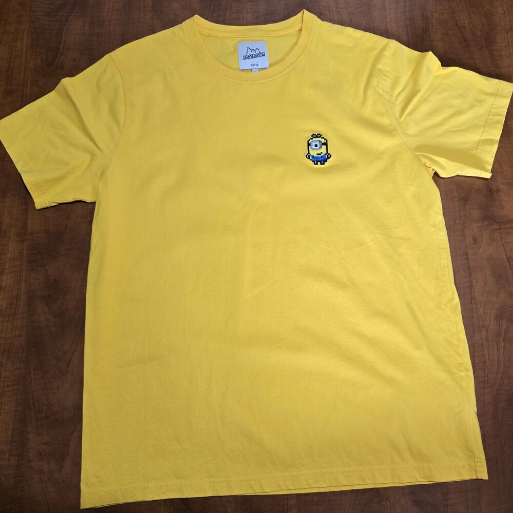 Bricktown x Minions Yellow Short Sleeve Organic Cotton Pixelated Stuart  Tee L
